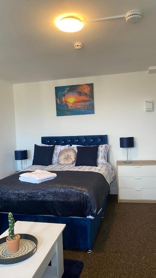 Bv Cosy Studio Eleven At Deighton Huddersfield Apartment Екстериор снимка